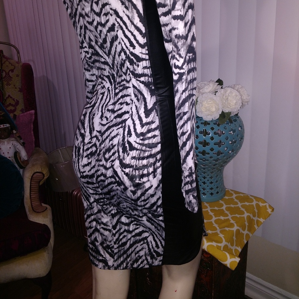 Kardashian Kollection Size XS Body Con Fitted Dres